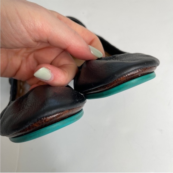 Tieks Ballet Flat Shoes Black Size 7 - Picture 7 of 8